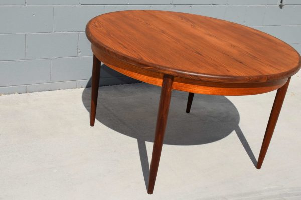 G Plan Fresco Dining Table (Circa 1960s) - Image 2