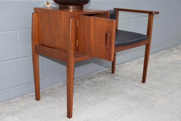G Plan Hall Table (Circa 1960s) - Image 5
