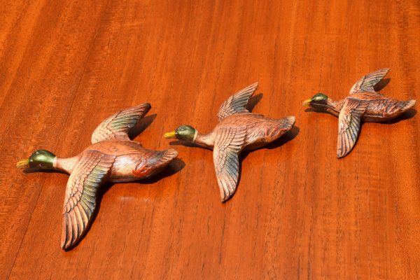 Flying Mallard Duck Wall Hanging Set (Circa 1950s) - Image 3