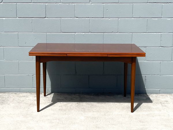 Parker Extendable Leaf Dining Table (Circa 1960s)