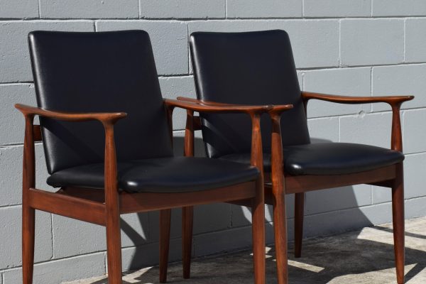 Parker Carver Dining Chairs (Circa 1960s) - Image 4