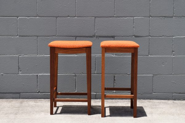 Pair of Carricks (Elite) Furniture Kitchen Stools (Circa 1970s) - Image 3
