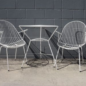 Outdoor Wire Setting (Circa 1950s)