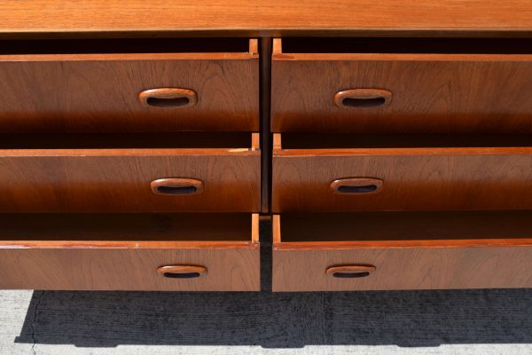 Parker Nordic Six Drawer Chest (Circa 1960s) - Image 5