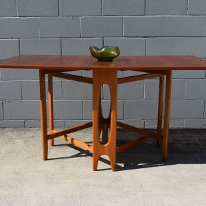 Mid Century Bruno Mathsson Style Dropleaf Table (Circa 1960s)