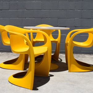 Casala Outdoor 5 Piece Setting (Circa 1970s)