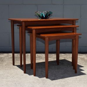 Parker Nesting Set (Circa 1960s)