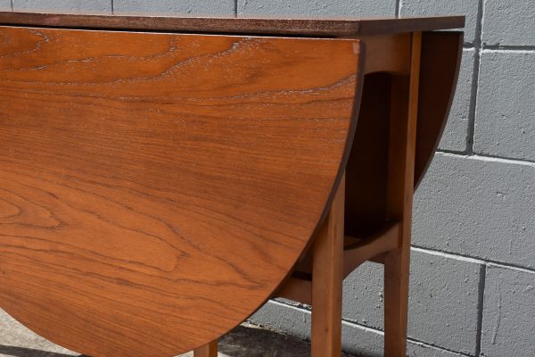 Mid Century Oval Dropleaf Dining Table (Circa 1970s) - Image 7