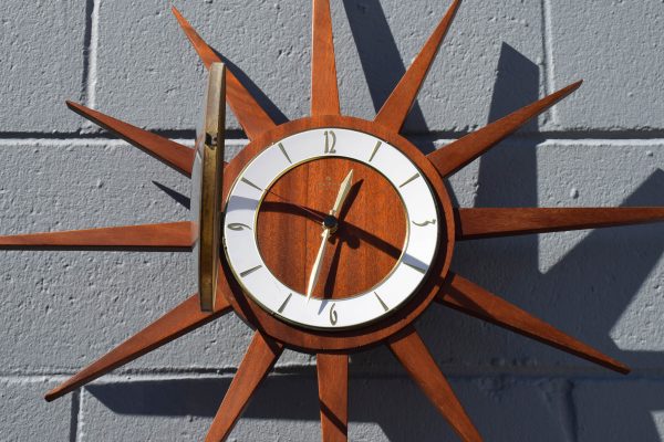 Junghans Starburst Clock (Circa 1960s) - Image 2