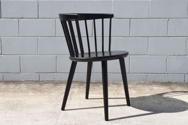Yngve Ekstrom for Nassjo (Nesto) Stolfabrik 'V9' Chair (Circa 1960s)