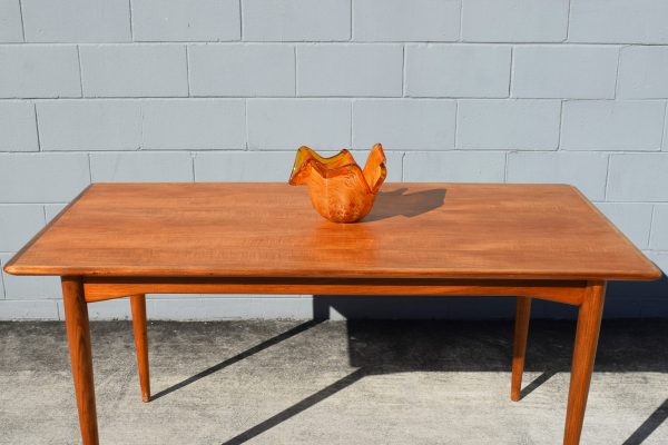 Parker 'Nordic' Rectangle Dining Table (Circa 1960s) - Image 2