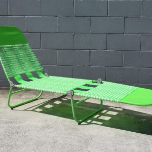 Retro Green & White Banana Lounge