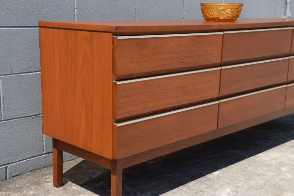 Fler 'Flerado' Chest of Drawers (Circa 1960s/70s) - Image 4