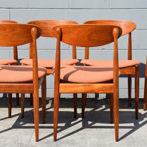 Six Custom Parker '107' Spade Back Dining Chairs (Circa 1960s)