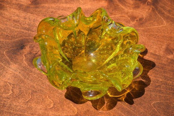 Mid Century Murano 'Bullicante' Glass Bowl (Circa 1960s)